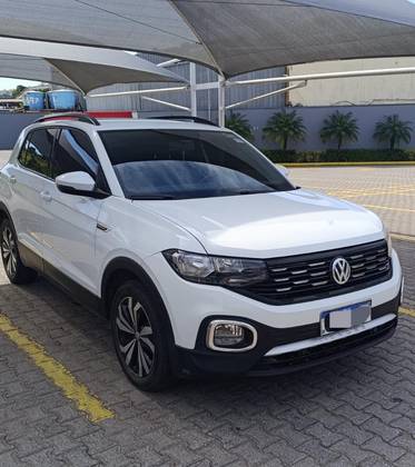 VOLKSWAGEN T-CROSS 1.0 200 TSI TOTAL FLEX COMFORTLINE AUTOMÁTICO VOLKSWAGEN T-CROSS 1.0 200 TSI TOTAL FLEX COMFORTLINE AUTOMÁTICO